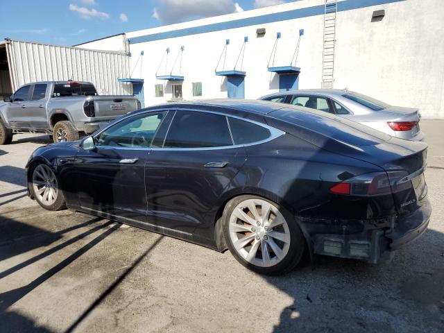 5YJSA1E21JF265325 - 2018 TESLA MODEL S Czarny zdjęcie 2