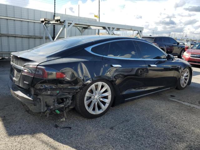 5YJSA1E21JF265325 - 2018 TESLA MODEL S Czarny zdjęcie 3