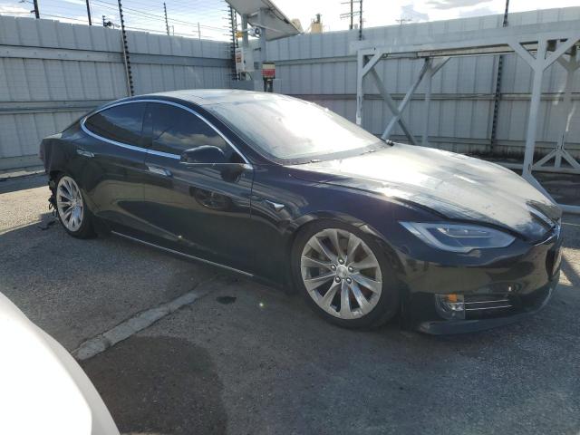 5YJSA1E21JF265325 - 2018 TESLA MODEL S Czarny zdjęcie 4