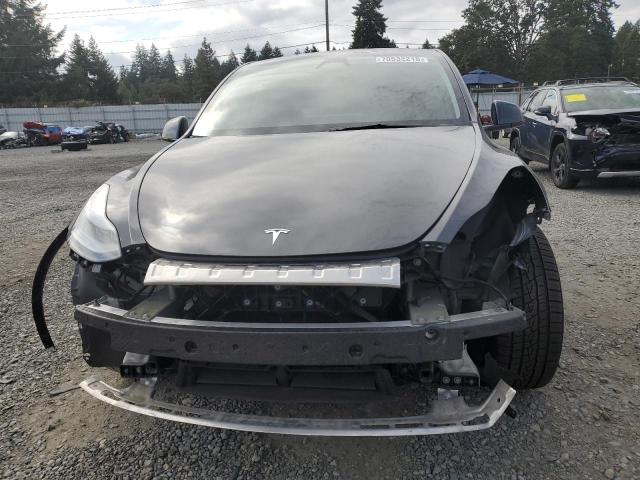 7SAYGDEE8SF240267 - 2025 TESLA MODEL Y BLACK photo 5