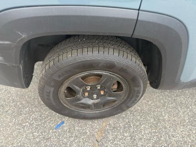 ZACCJBAH0JPH33753 - 2018 JEEP RENEGADE SPORT Серый фото 11