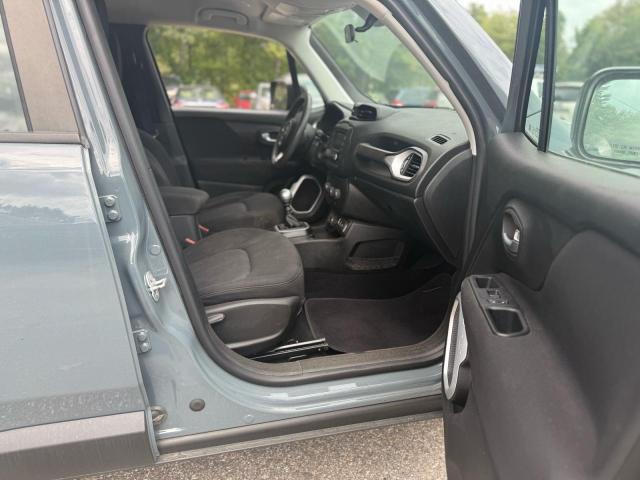 ZACCJBAH0JPH33753 - 2018 JEEP RENEGADE SPORT Серый фото 5