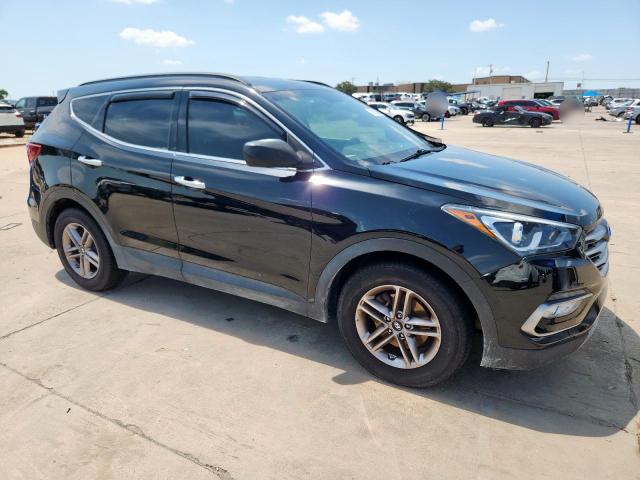 5NMZUDLB9HH029699 - 2017 HYUNDAI SANTA FE S შავი ფოტო 4