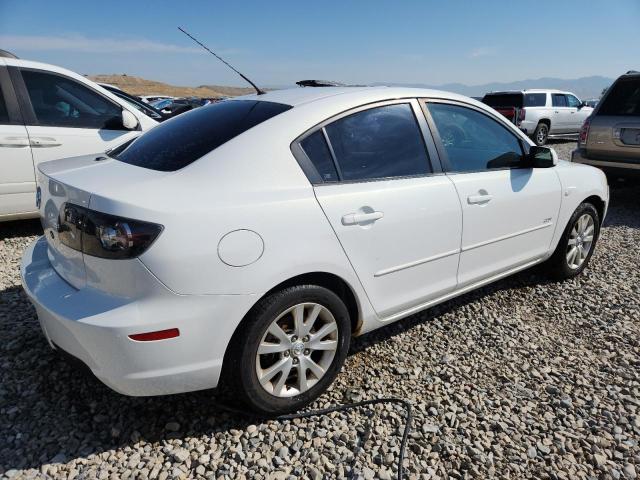 JM1BK323191228978 - 2009 MAZDA 3 S WHITE photo 3