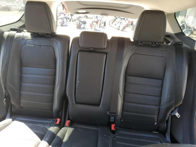 1FMCU9HD8JUC74906 - 2018 FORD ESCAPE SEL Czerwony zdjęcie 10