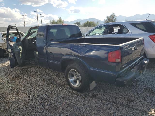 1GCCS195818218198 - 2001 CHEVROLET S TRUCK S10 BLUE photo 2