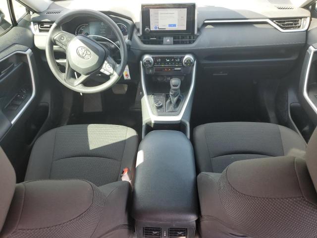 4T3MWRFV5RU133918 - 2024 TOYOTA RAV4 LE SILVER photo 8