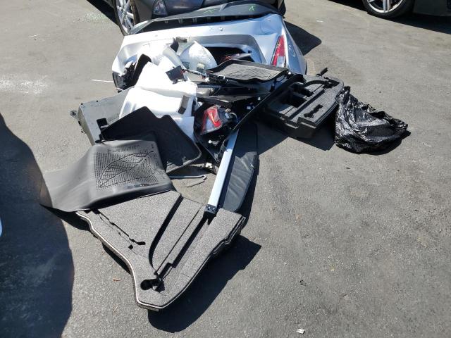 JTDKARFU6J3061499 - 2018 TOYOTA PRIUS ვერცხლისფერი ფოტო 12