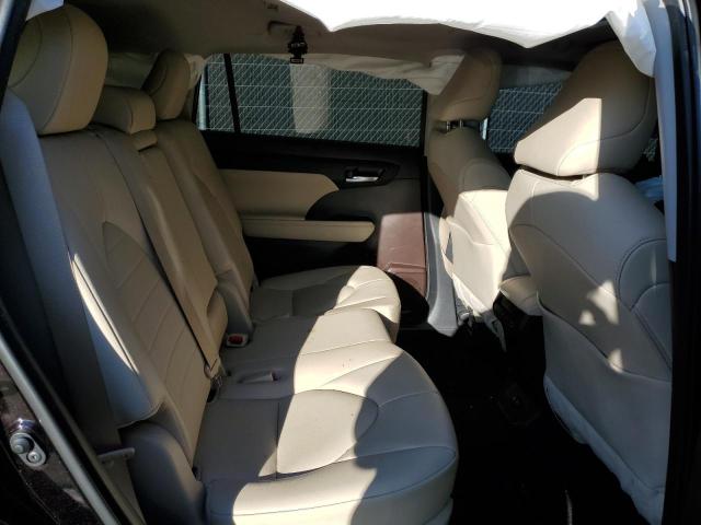 5TDGZRBHXMS131094 - 2021 TOYOTA HIGHLANDER XLE იასამნისფერი ფოტო 11