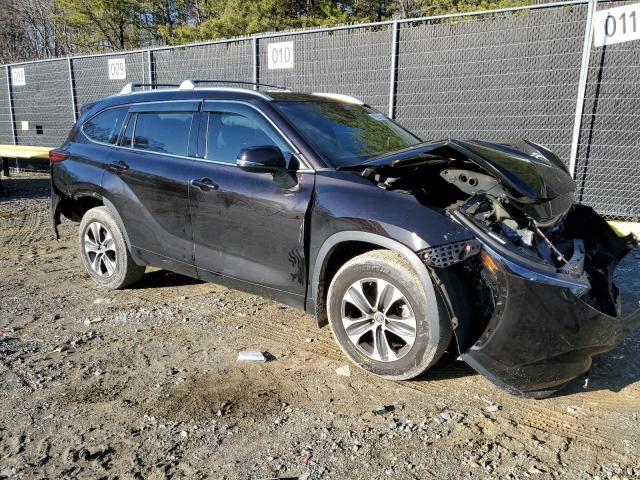 5TDGZRBHXMS131094 - 2021 TOYOTA HIGHLANDER XLE იასამნისფერი ფოტო 4