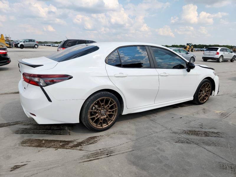 4T1G11AK5PU080430 - 2023 TOYOTA CAMRY SE NIGHT SHADE WHITE photo 3
