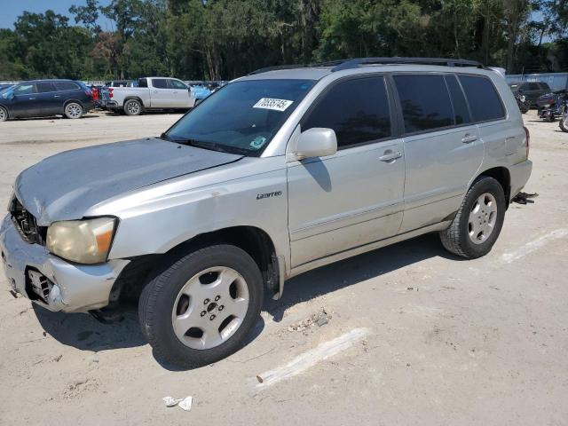 2004 TOYOTA HIGHLANDER BASE, 