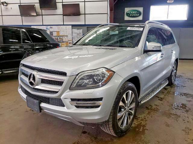 4JGDF7CE8EA296804 - 2014 MERCEDES-BENZ GL 450 4MATIC SILVER photo 2