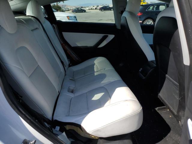 5YJ3E1EB1KF514376 - 2019 TESLA MODEL 3 Beyaz fotoğraf 10
