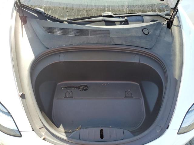 5YJ3E1EB1KF514376 - 2019 TESLA MODEL 3 Beyaz fotoğraf 11