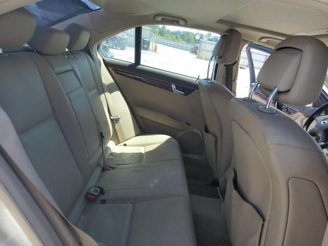 WDDGF5EB4BA528308 - 2011 MERCEDES-BENZ C 300 WHITE photo 10