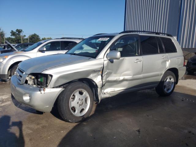 2004 TOYOTA HIGHLANDER, 
