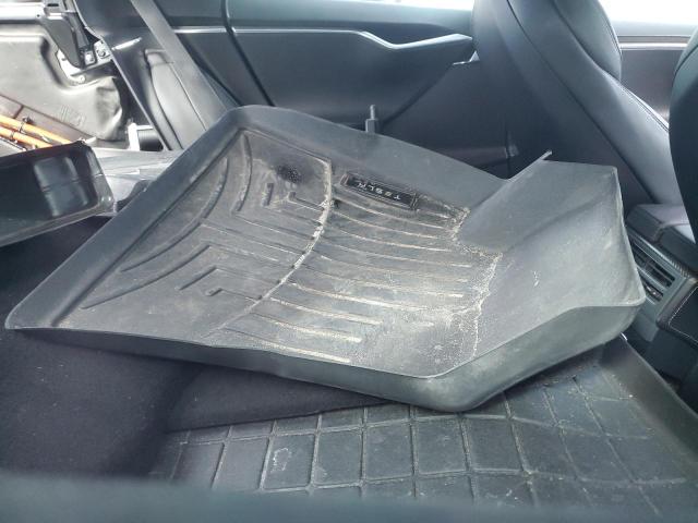 5YJSA1E49GF159943 - 2016 TESLA MODEL S GRAY photo 10