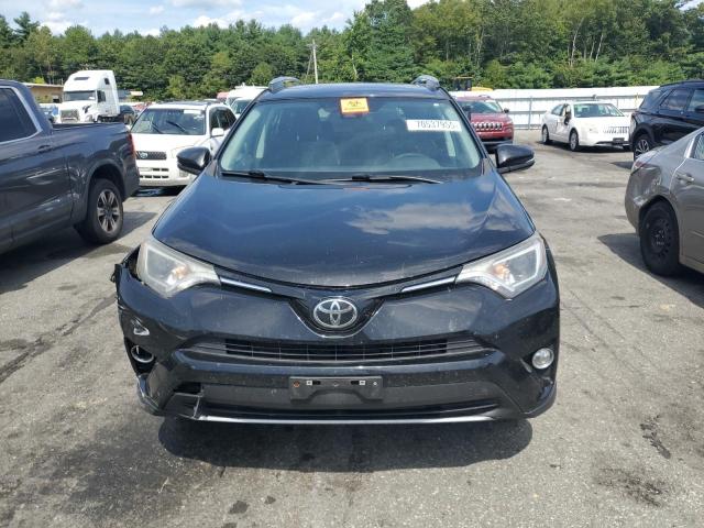 2T3RFREV9HW682494 - 2017 TOYOTA RAV4 XLE BLACK photo 5