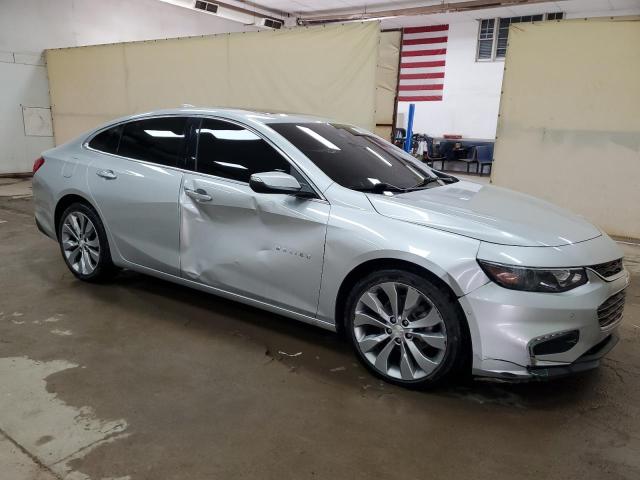 1G1ZE5SXXJF262549 - 2018 CHEVROLET MALIBU PREMIER SILVER photo 4
