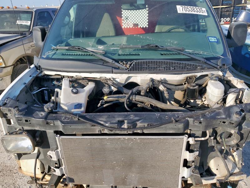 1GCWGFBA9D1174034 - 2013 CHEV EXPRESS G2500 WHITE photo 12