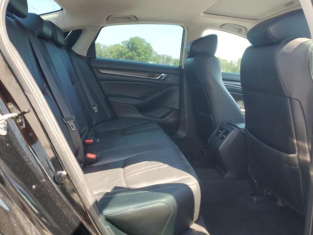 1HGCV1F95JA191311 - 2018 HONDA ACCORD TOURING BLACK photo 10