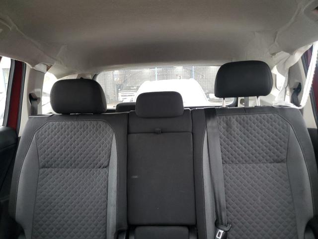 3VV0B7AX3KM015981 - 2019 VOLKSWAGEN TIGUAN S RED photo 10