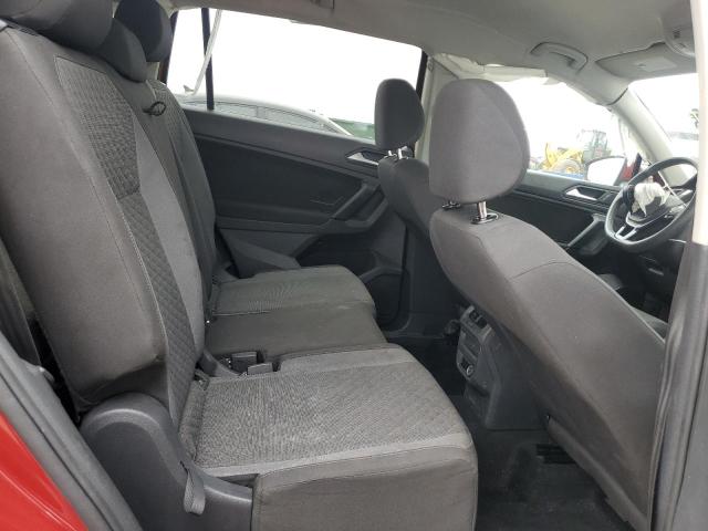 3VV0B7AX3KM015981 - 2019 VOLKSWAGEN TIGUAN S RED photo 11