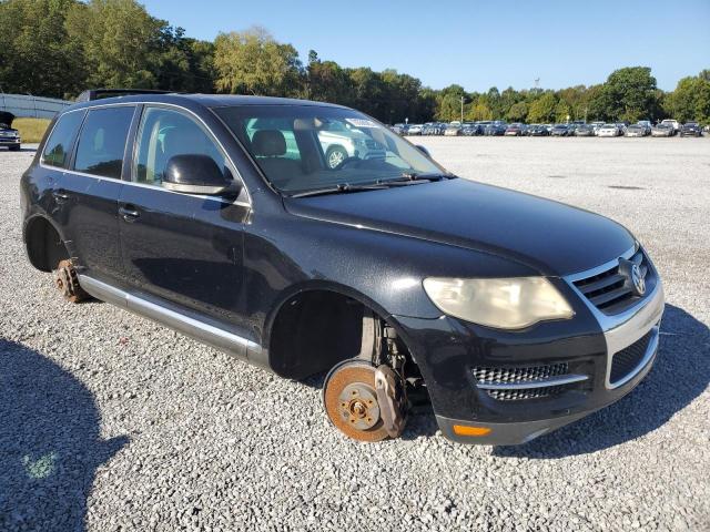 WVGBE77LX8D073363 - 2008 VOLKSWAGEN TOUAREG 2 V6 BLACK photo 4