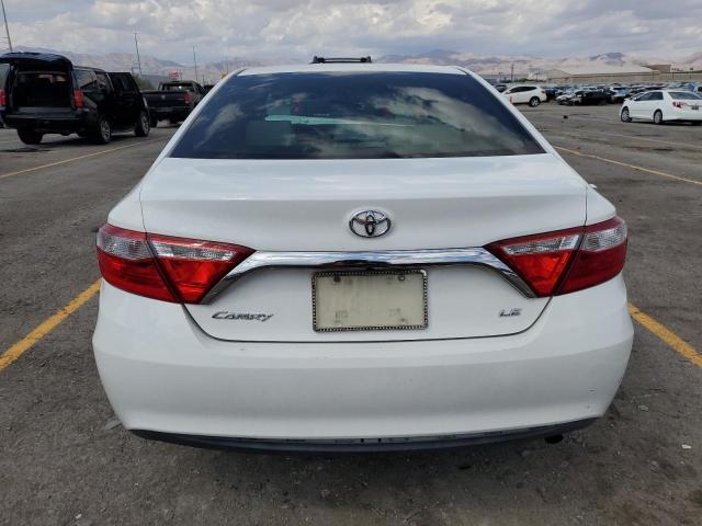 4T4BF1FKXGR528106 - 2016 TOYOTA CAMRY LE WHITE photo 6