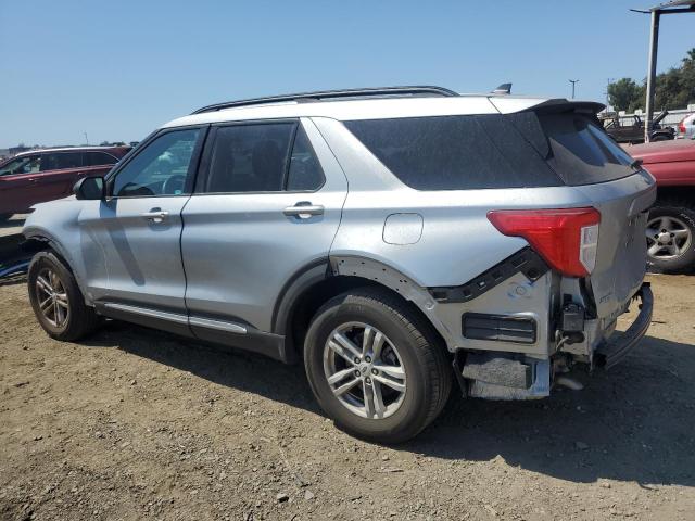 1FMSK7DH1PGB26201 - 2023 FORD EXPLORER XLT SILVER photo 2