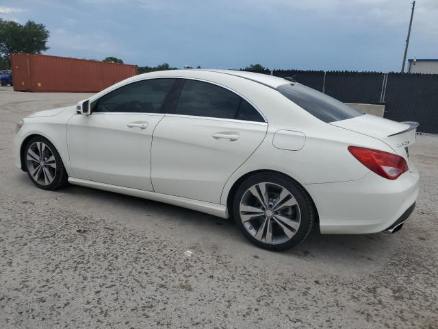 WDDSJ4GB4GN389863 - 2016 MERCEDES-BENZ CLA 250 4MATIC WHITE photo 2