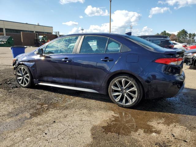 5YFP4MCE9MP097891 - 2021 TOYOTA COROLLA SE Blau Foto 2