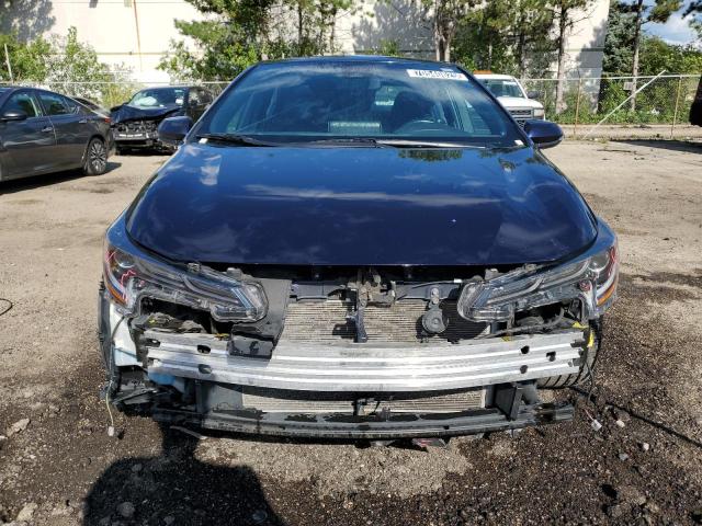 5YFP4MCE9MP097891 - 2021 TOYOTA COROLLA SE Blau Foto 5