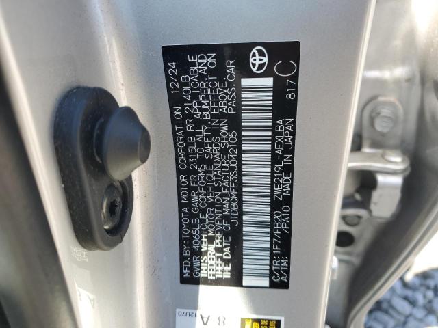 JTDBCMFE3SJ042105 - 2025 TOYOTA COROLLA LE 银色 照片 12