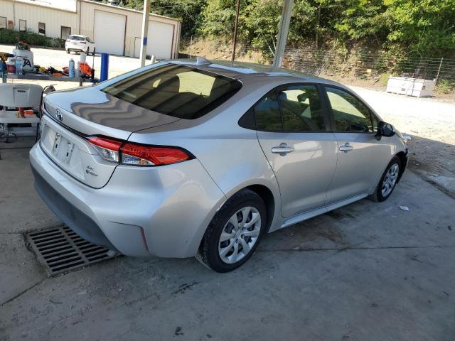 JTDBCMFE3SJ042105 - 2025 TOYOTA COROLLA LE 银色 照片 3