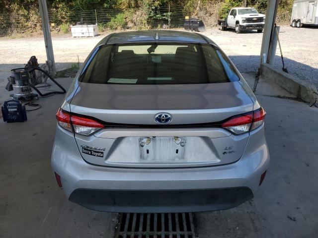 JTDBCMFE3SJ042105 - 2025 TOYOTA COROLLA LE 银色 照片 6