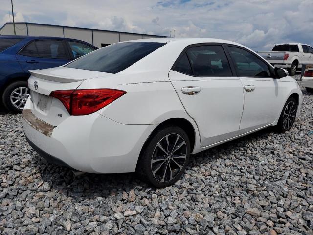 5YFBURHE0JP781725 - 2018 TOYOTA COROLLA L WHITE photo 3
