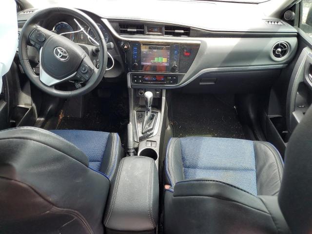 5YFBURHE0JP781725 - 2018 TOYOTA COROLLA L WHITE photo 8