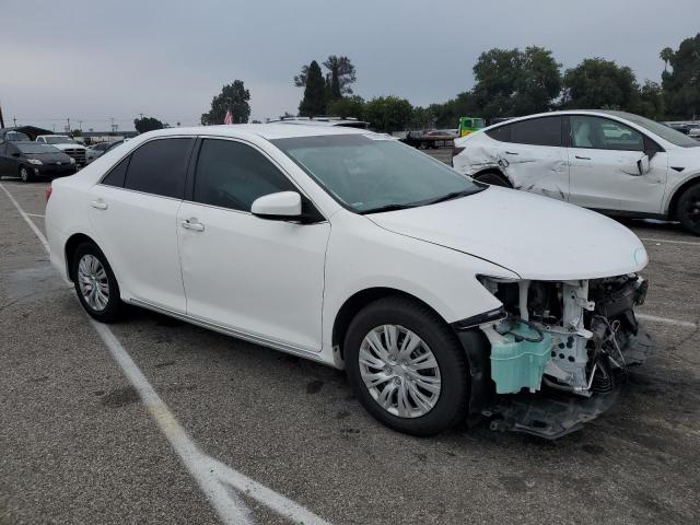 4T4BF1FK9DR317829 - 2013 TOYOTA CAMRY L WHITE photo 4