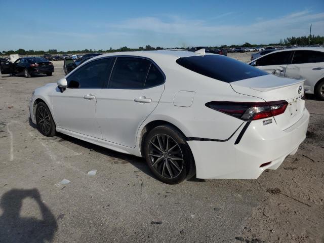 4T1G11AK0PU740728 - 2023 TOYOTA CAMRY SE NIGHT SHADE WHITE photo 2
