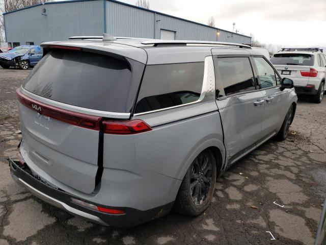 KNDNE5H31P6199229 - 2023 KIA CARNIVAL SX GRAY photo 3