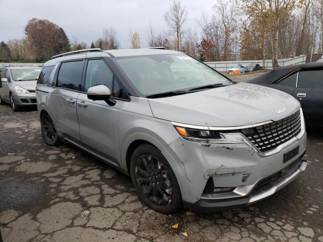 KNDNE5H31P6199229 - 2023 KIA CARNIVAL SX GRAY photo 4