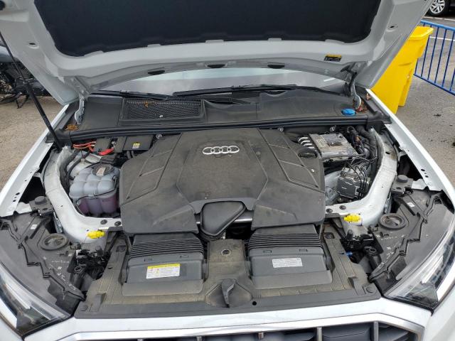 WA1LXBF70ND013933 - 2022 AUDI Q7 PREMIUM PLUS Weiß Foto 12