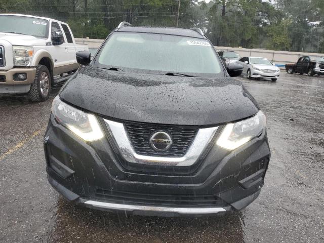 5N1AT2MT7JC775032 - 2018 NISSAN ROGUE S Սև լուսանկար 5