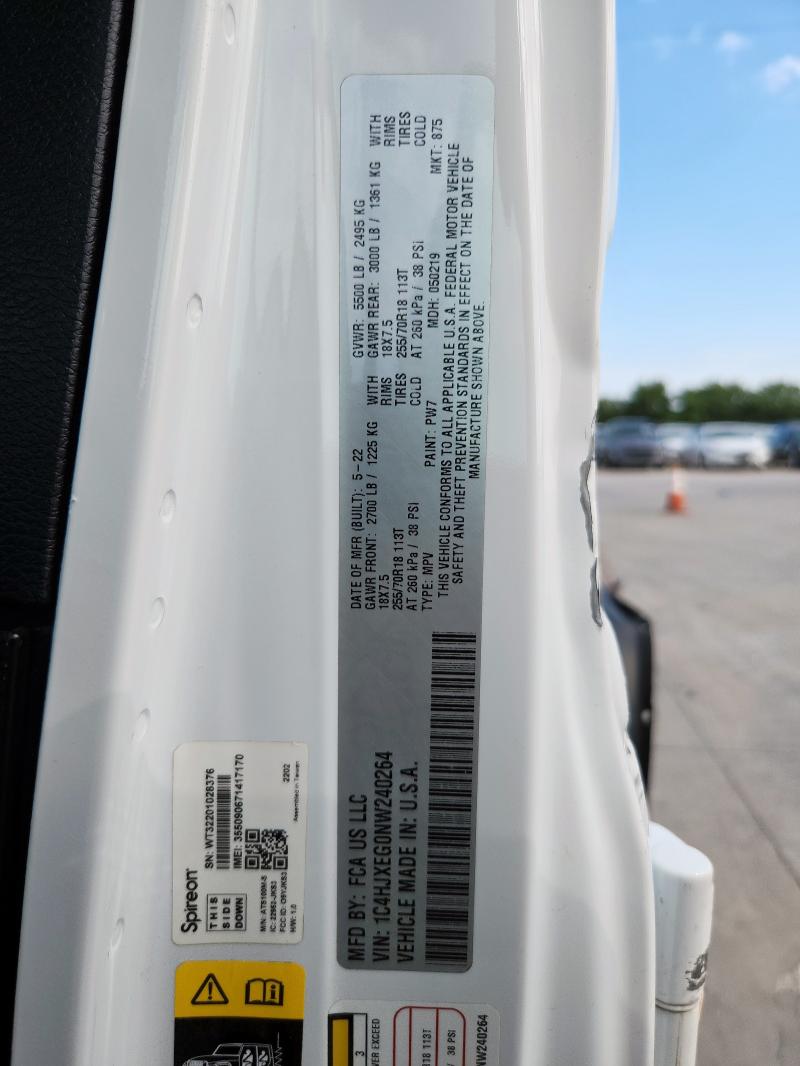 1C4HJXEG0NW240264 - 2022 JEEP WRANGLER U SAHARA WHITE photo 13