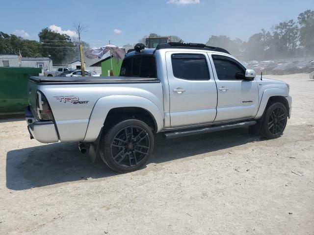 5TFJU4GN5DX037835 - 2013 TOYOTA TACOMA DOUBLE CAB PRERUNNER SILVER photo 3