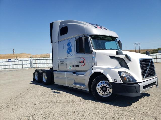 2014 VOLVO VN VNL, 