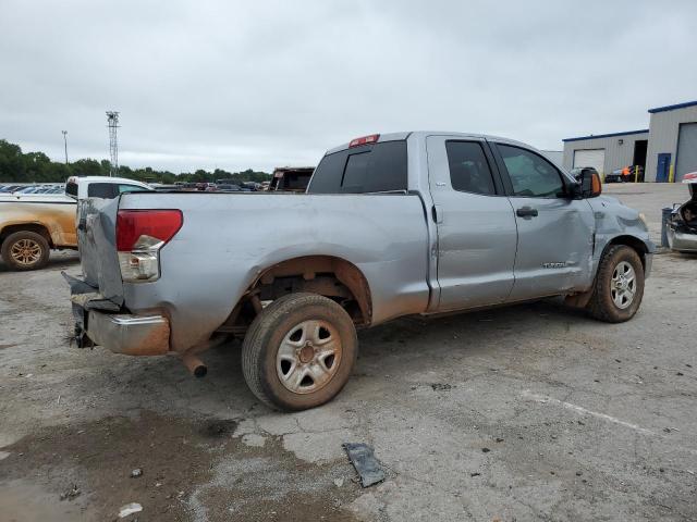 5TFRY5F13DX134222 - 2013 TOYOTA TUNDRA DOUBLE CAB SR5 SILVER photo 3