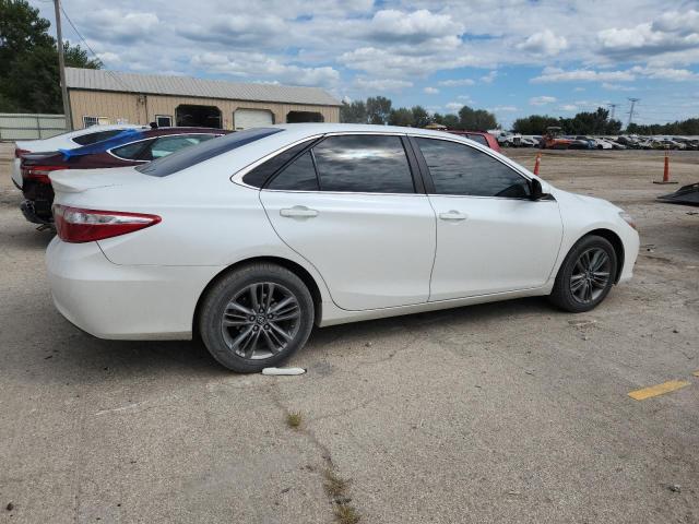 4T1BF1FKXHU449420 - 2017 TOYOTA CAMRY LE 白色 照片 3